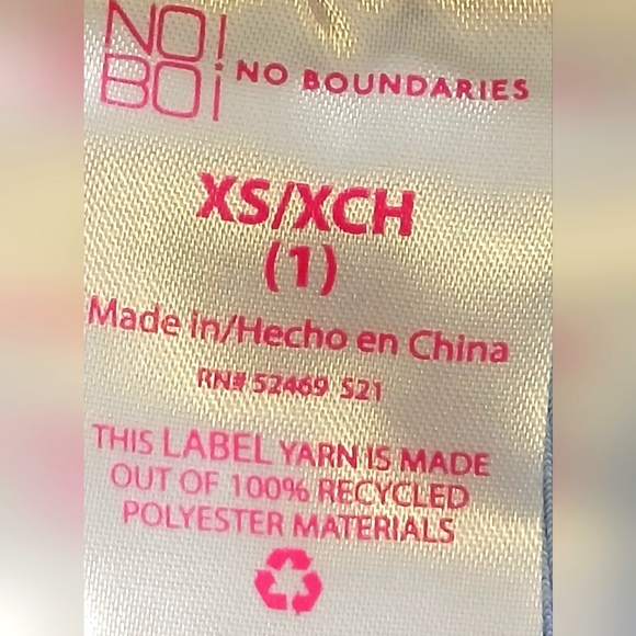 No Boundaries Velour Hoodie and Joggers size XS (1)       17-008 - Picture 6 of 9